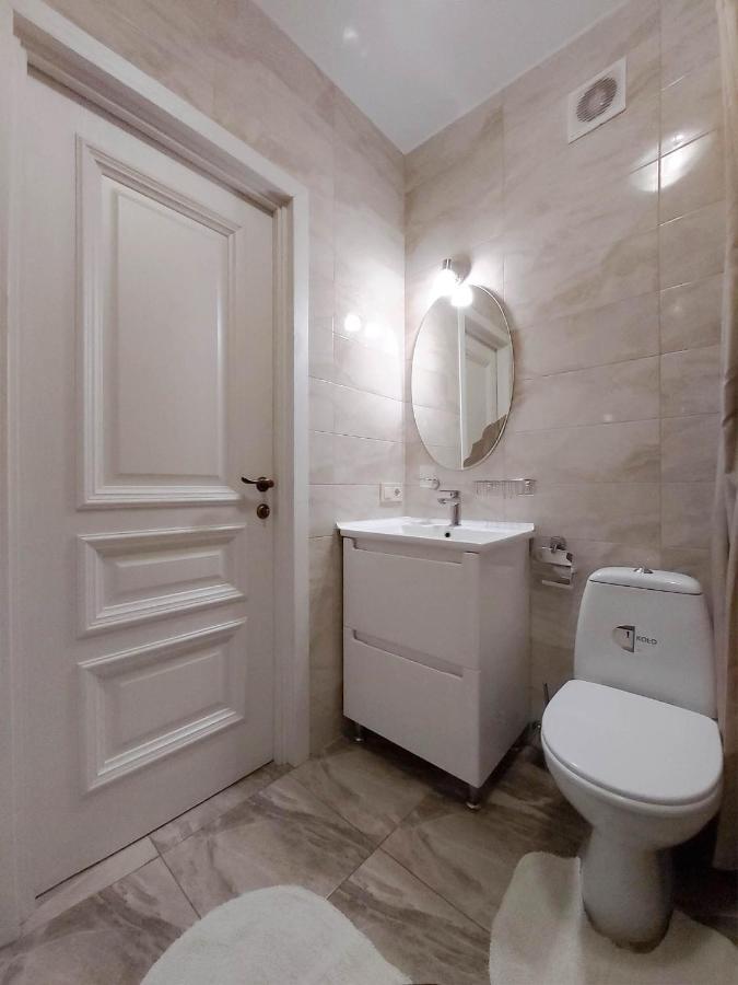Apart Hotel Sweet Home Львів Екстер'єр фото