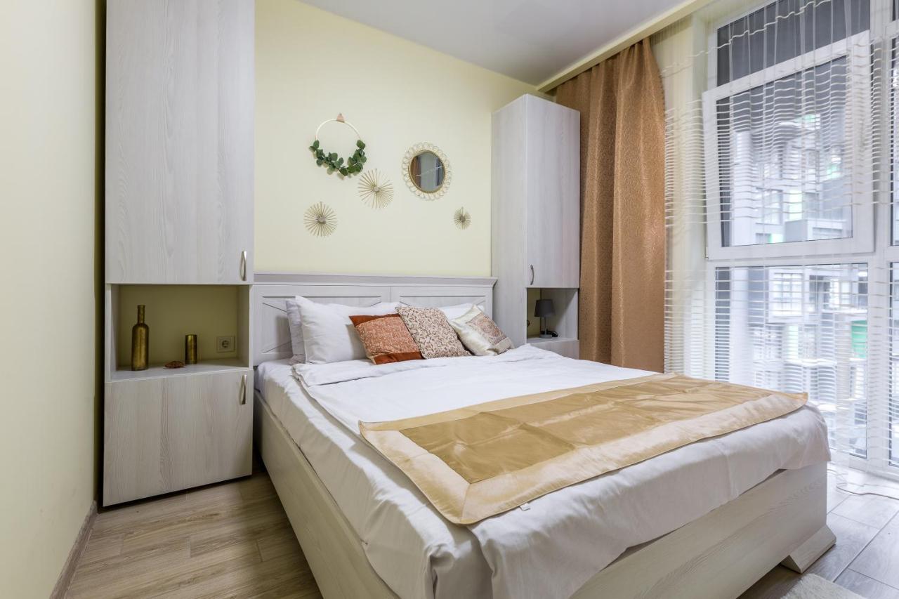 Apart Hotel Sweet Home Львів Екстер'єр фото